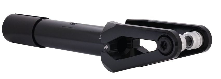 Vidlice UrbanArtt Anvil 30 SCS Black